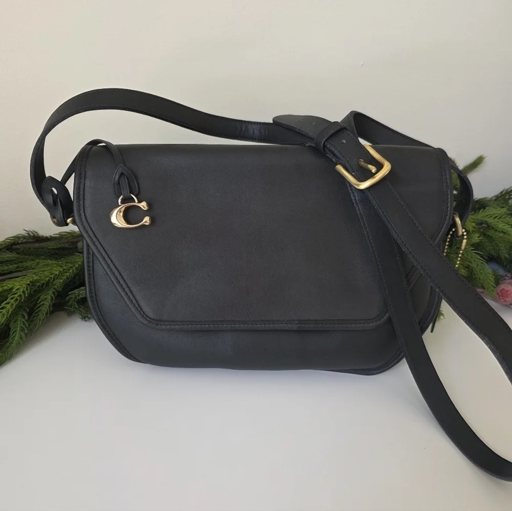 Vintage Coach Geometric Vista Crossbody/Shoulder Bag In Black Leather - Picture 1 of 15